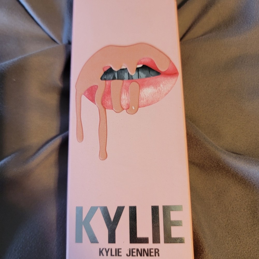 Kylie lip kit